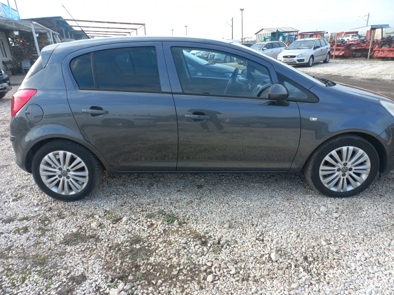 Opel Corsa 1, 3 cdti, снимка 3 - Автомобили и джипове - 48818807