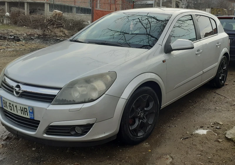 Opel Astra, снимка 5 - Автомобили и джипове - 48951864