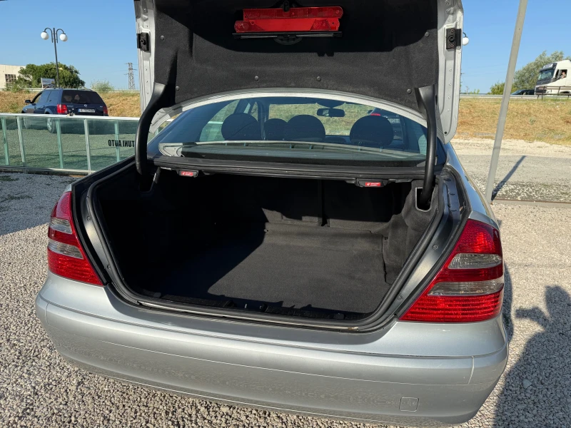 Mercedes-Benz E 270 2.7CDi, АВТОМАТИК, снимка 16 - Автомобили и джипове - 50898534