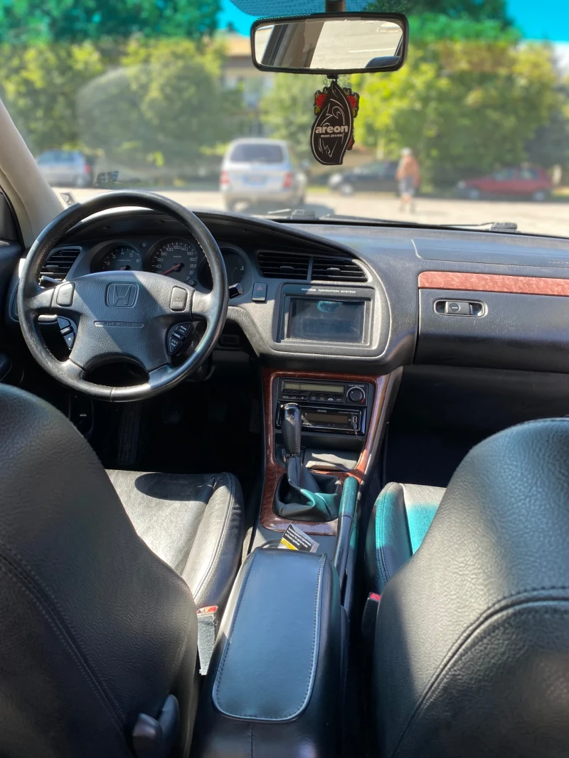 Honda Accord 2.3 154 к.с, снимка 11 - Автомобили и джипове - 52455236
