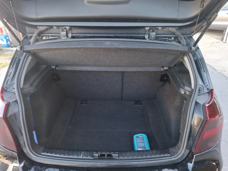 BMW 120 2.0D Navi, снимка 9 - Автомобили и джипове - 52286830