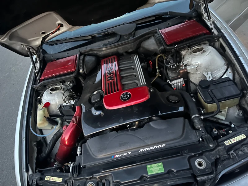 BMW 525, снимка 15 - Автомобили и джипове - 52598285