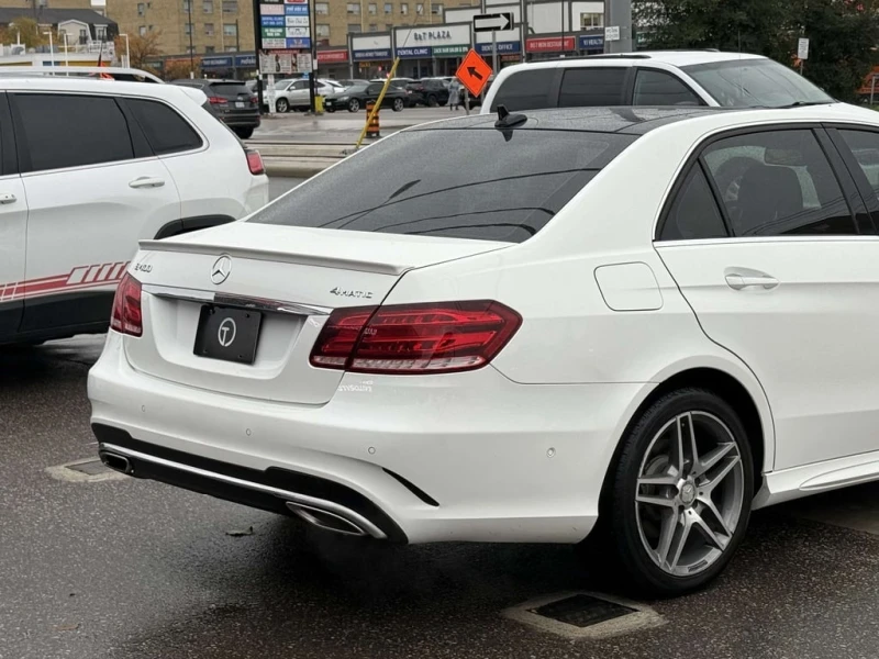 Mercedes-Benz E 400 * CARFAX * ЦЕНА ДО БГ, снимка 7 - Автомобили и джипове - 53178977