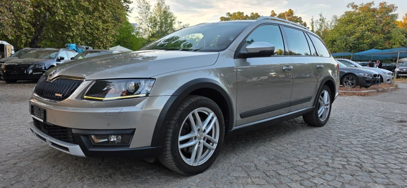 Skoda Octavia 2.0 TDI * 4 х 4* SCOUT* DISTRONIC* NAVI* ШВЕЙЦАРИЯ - 22999 лв. - 24453315 1