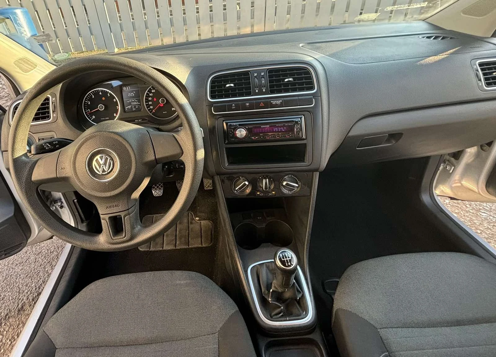 VW Polo 6R 1.4, 99 860 km - изображение 8