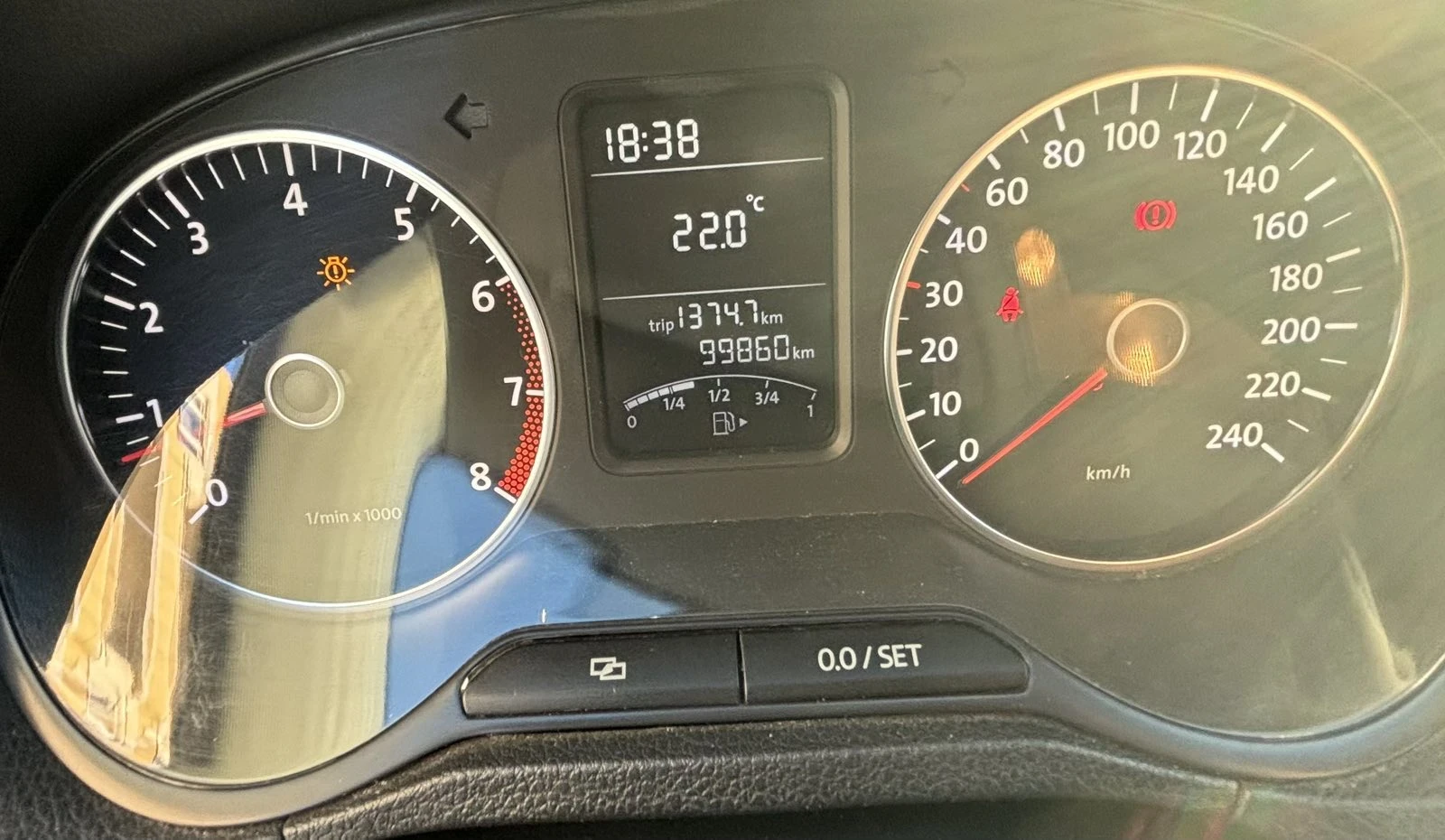 VW Polo 6R 1.4, 99 860 km - изображение 7