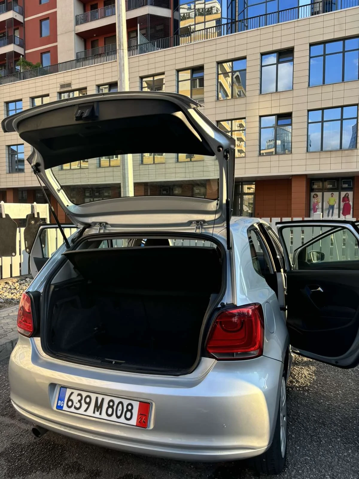 VW Polo 6R 1.4, 99 860 km - изображение 9