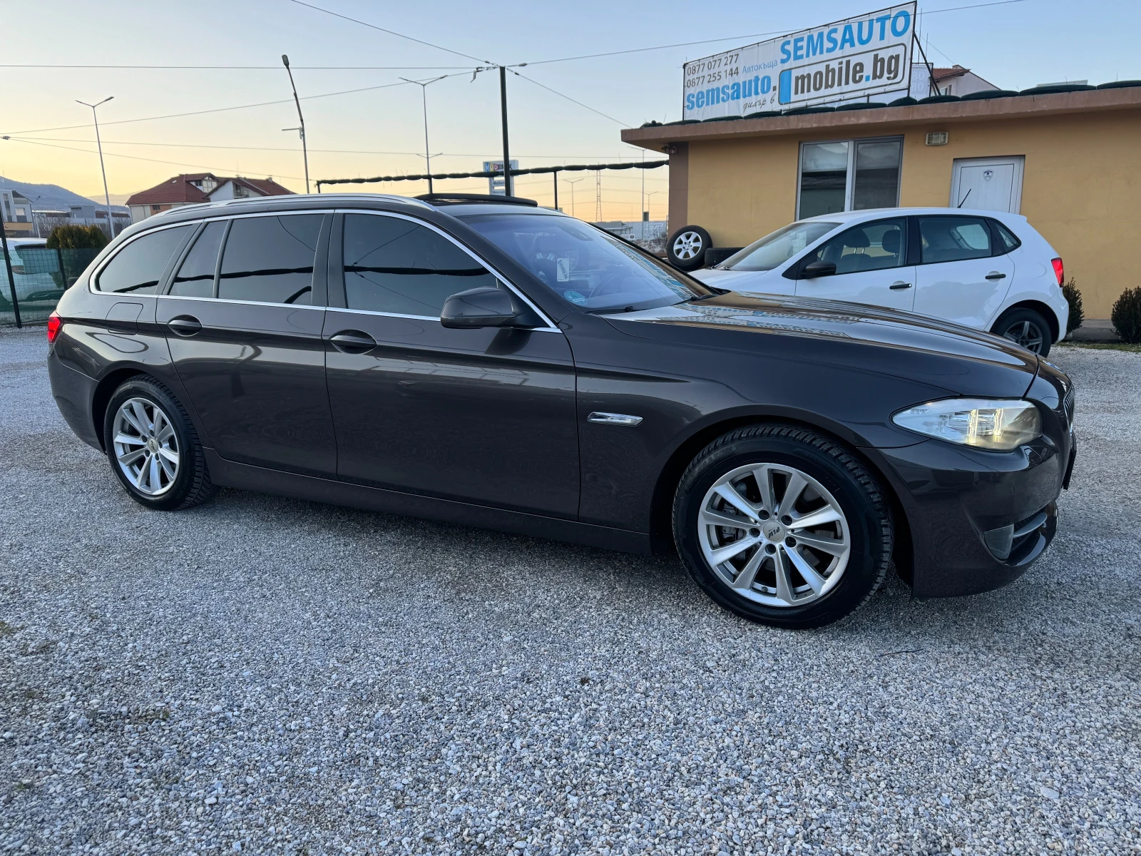 BMW 525 3.0 d Distronic Panorama euro 5 - изображение 5