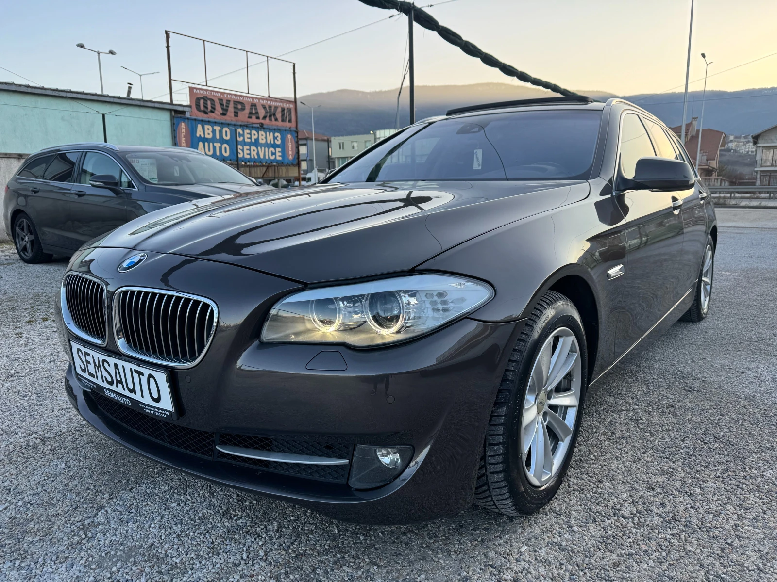 BMW 525 3.0 d Distronic Panorama euro 5 - изображение 3