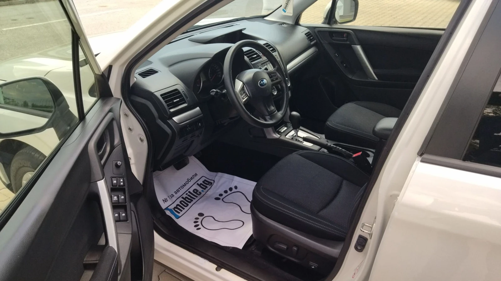 Subaru Forester 2.5i 170kc. AVTOMAT 4x4 PREMIUM  - изображение 9
