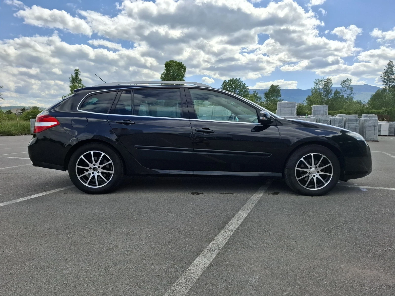 Renault Laguna 2.0 Dci 173 кс. - изображение 4