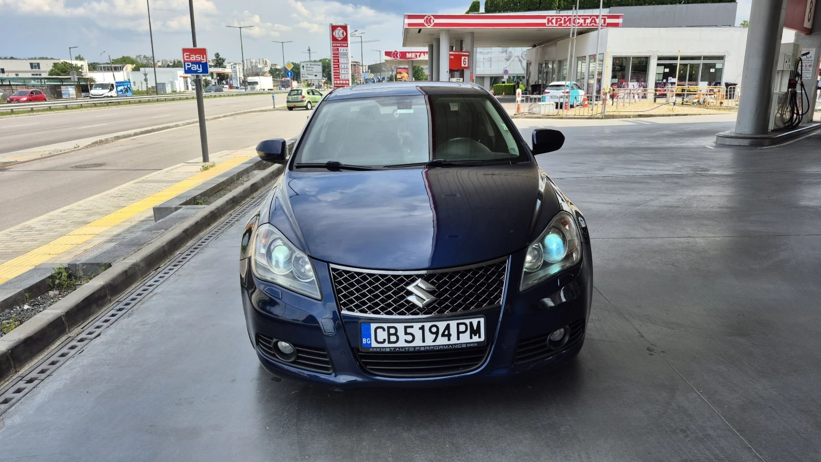 Suzuki Kizashi 2.4i * 4x4* LPG* Автоматик * Full * Бартер* Лизинг - изображение 6