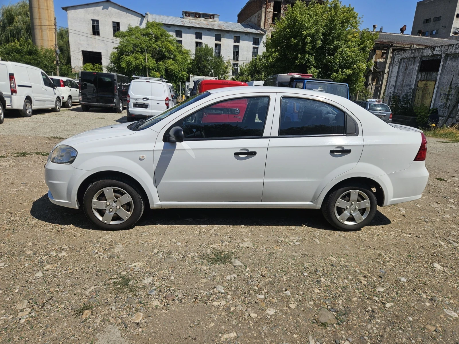 Chevrolet Aveo 1.4 - изображение 3