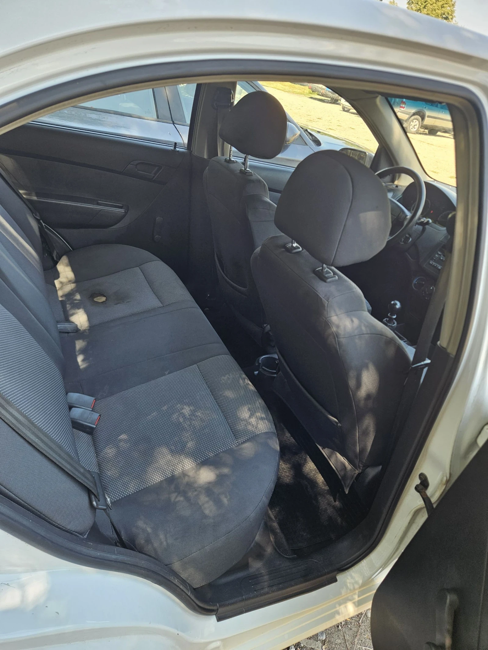 Chevrolet Aveo 1.4 - изображение 9