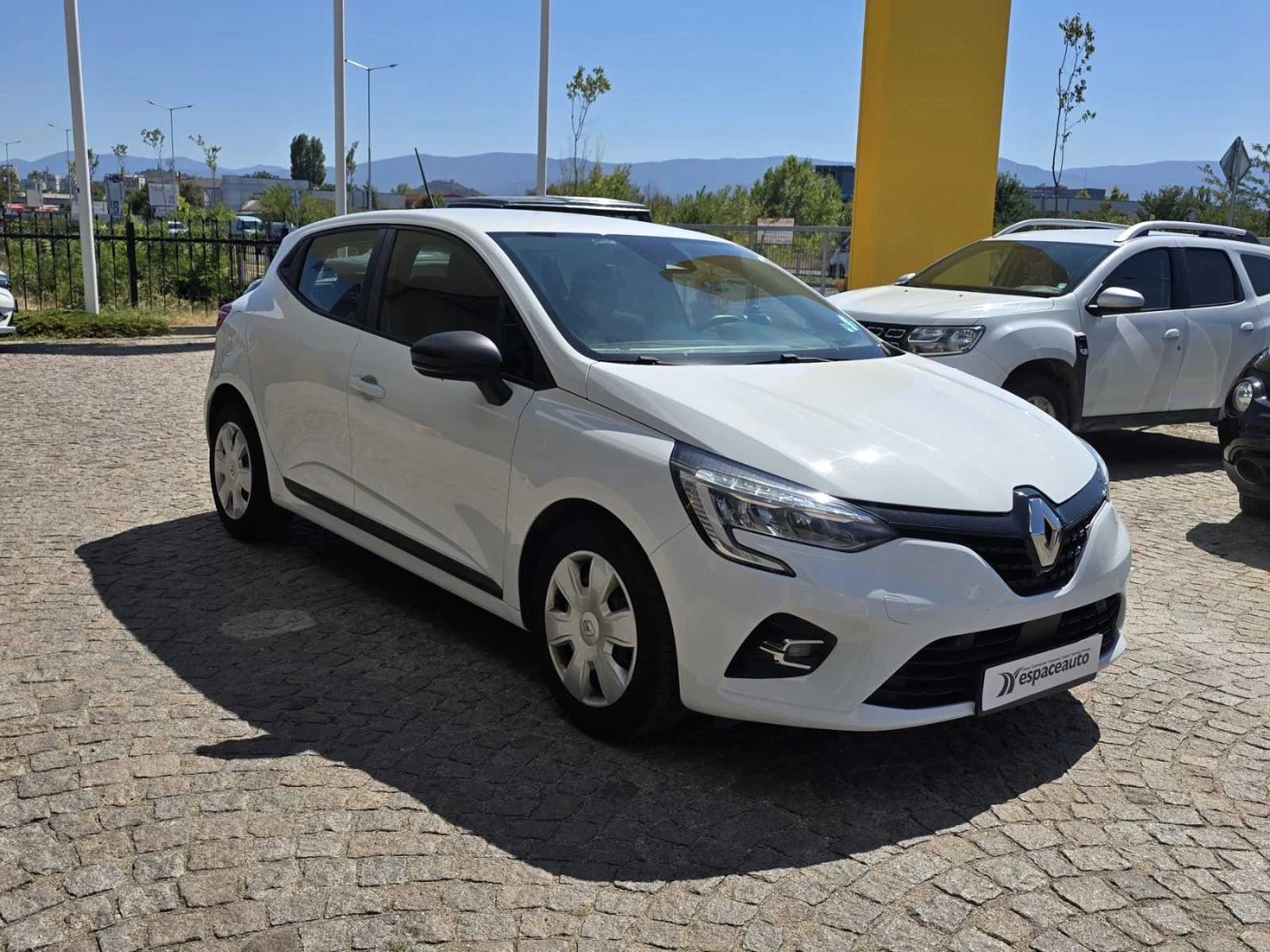 Renault Clio Tce 100 BVM5 S&S - изображение 3