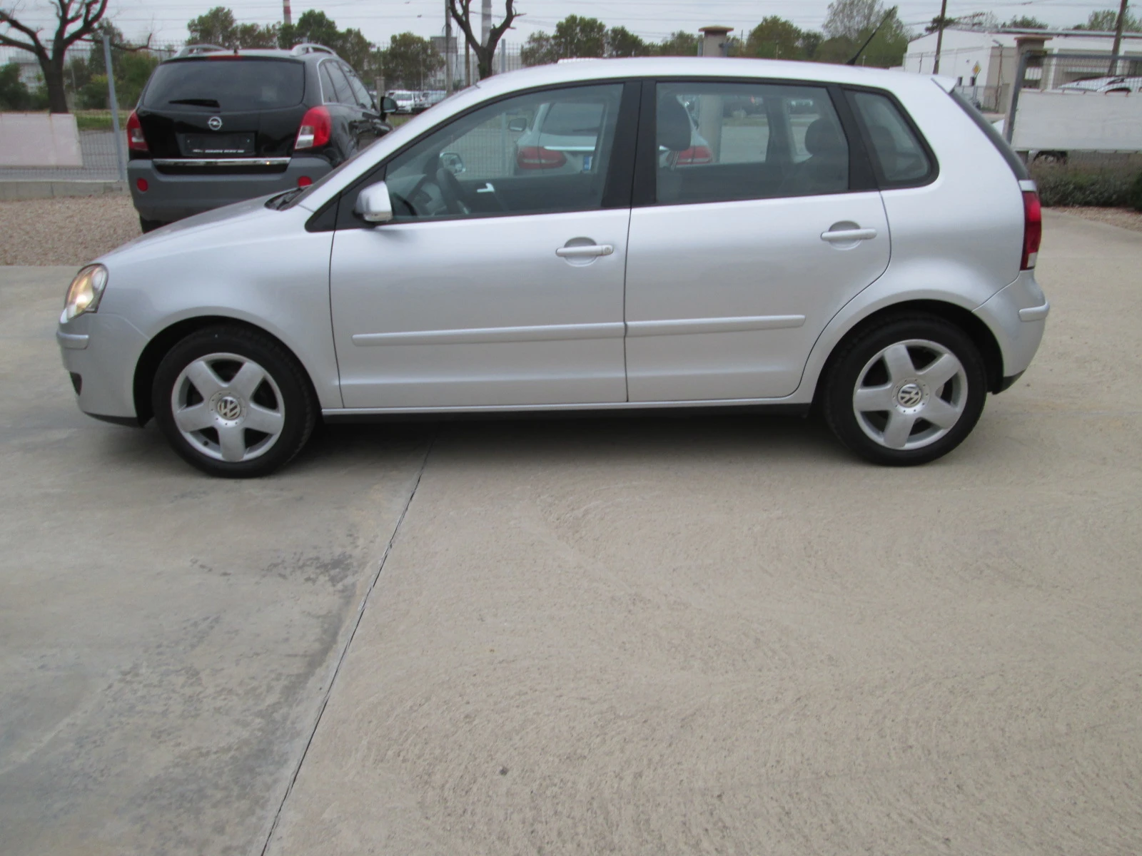 VW Polo 1.2I-ГАЗ-4бр.Джанти с гуми!!! - изображение 7