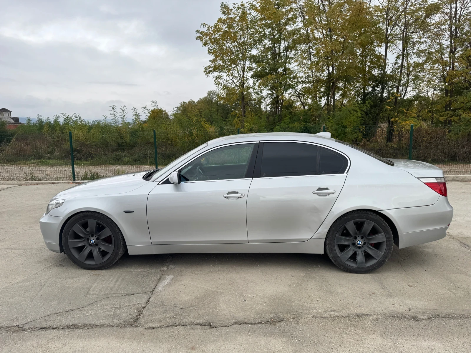 BMW 520  - изображение 7