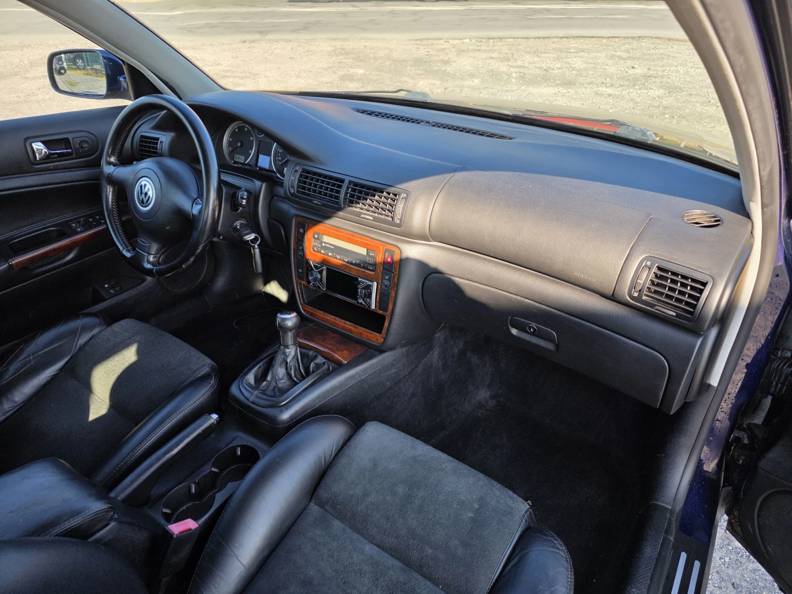 VW Passat 1.9 TDI 4x4 131k.c  | Mobile.bg — изображение 11