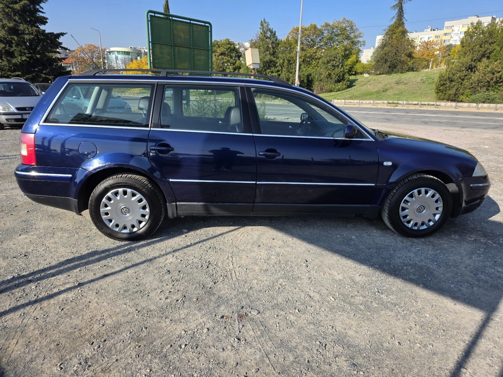 VW Passat 1.9 TDI 4x4 131k.c  - изображение 4