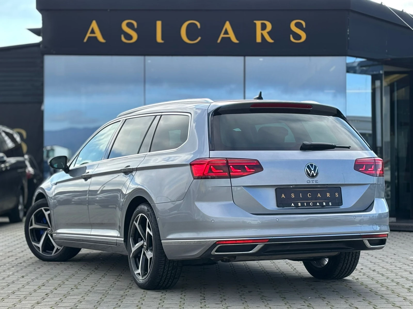 VW Passat / GTE / PLUG IN / MATRIX / HEAD UP / TOP / - изображение 3