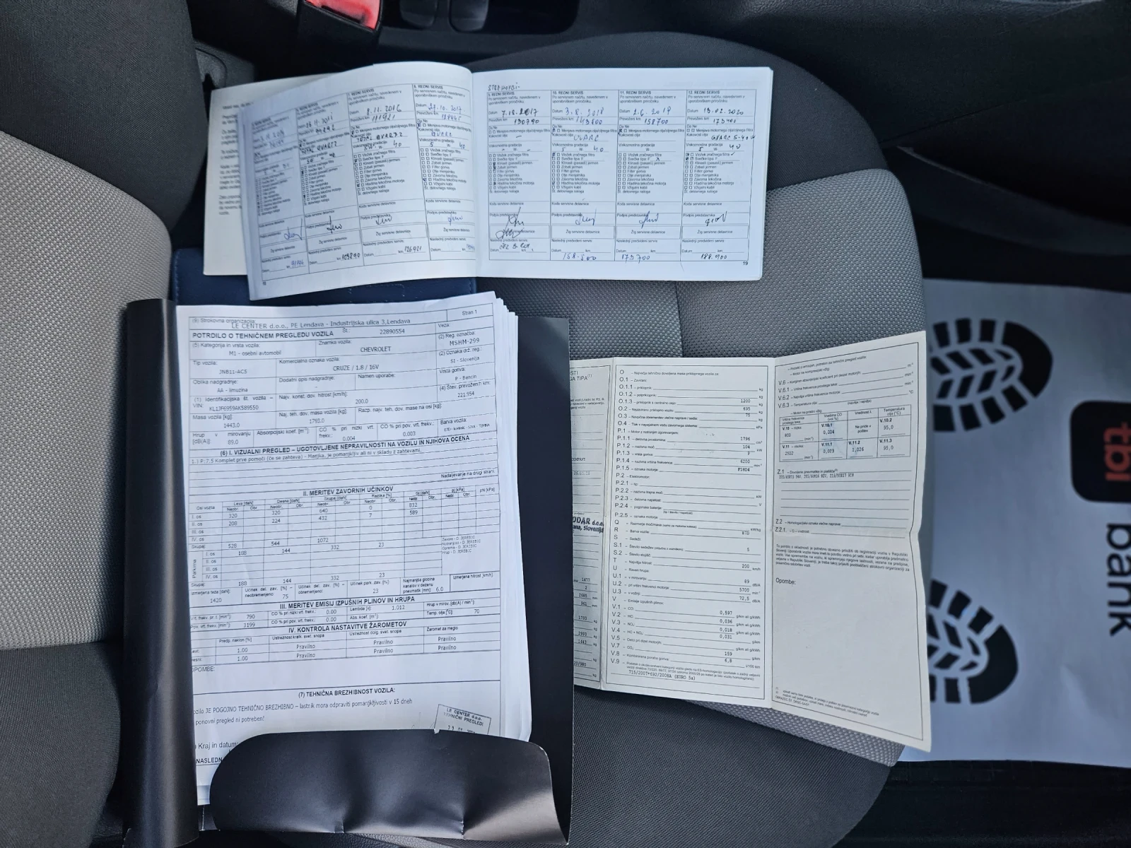 Chevrolet Cruze 1.8/ЕВРО5Б/LS, снимка 15 - Автомобили и джипове - 53944008