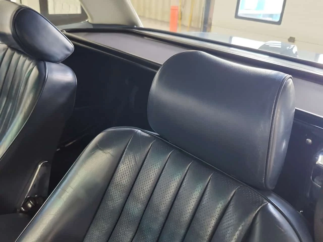 Mercedes-Benz 560 * 560SL * ����� ���������* 2 �����* �������*  | Mobile.bg � ����������� 3