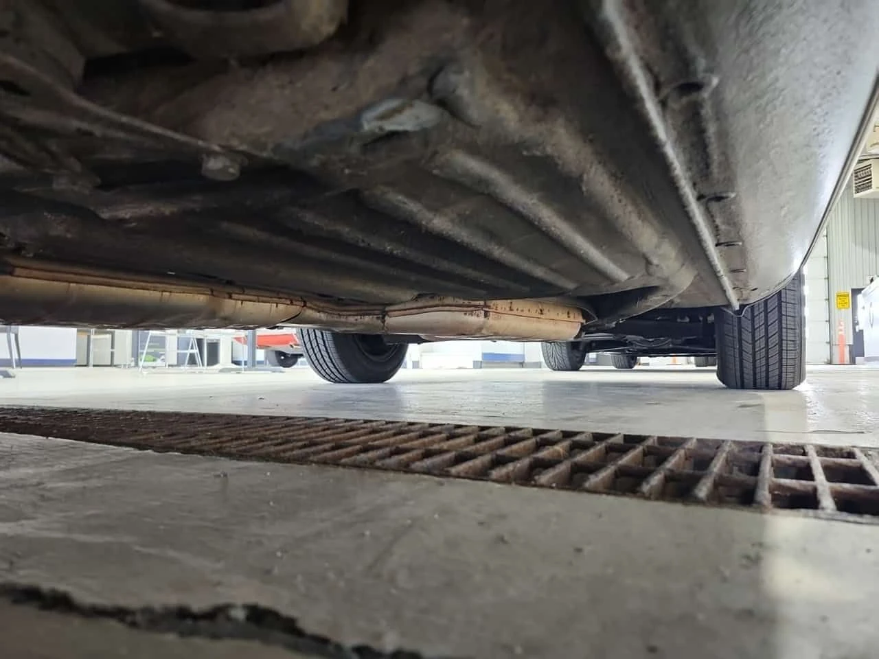 Mercedes-Benz 560 * 560SL * ����� ���������* 2 �����* �������*  | Mobile.bg � ����������� 15