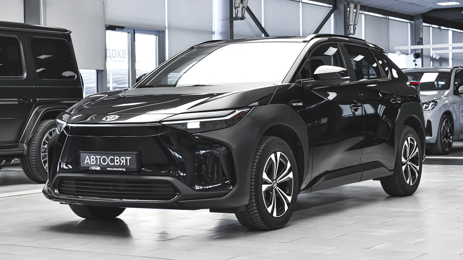 Toyota bZ4X Comfort 71.4 kWh BEV, снимка 4 - Автомобили и джипове - 54577294