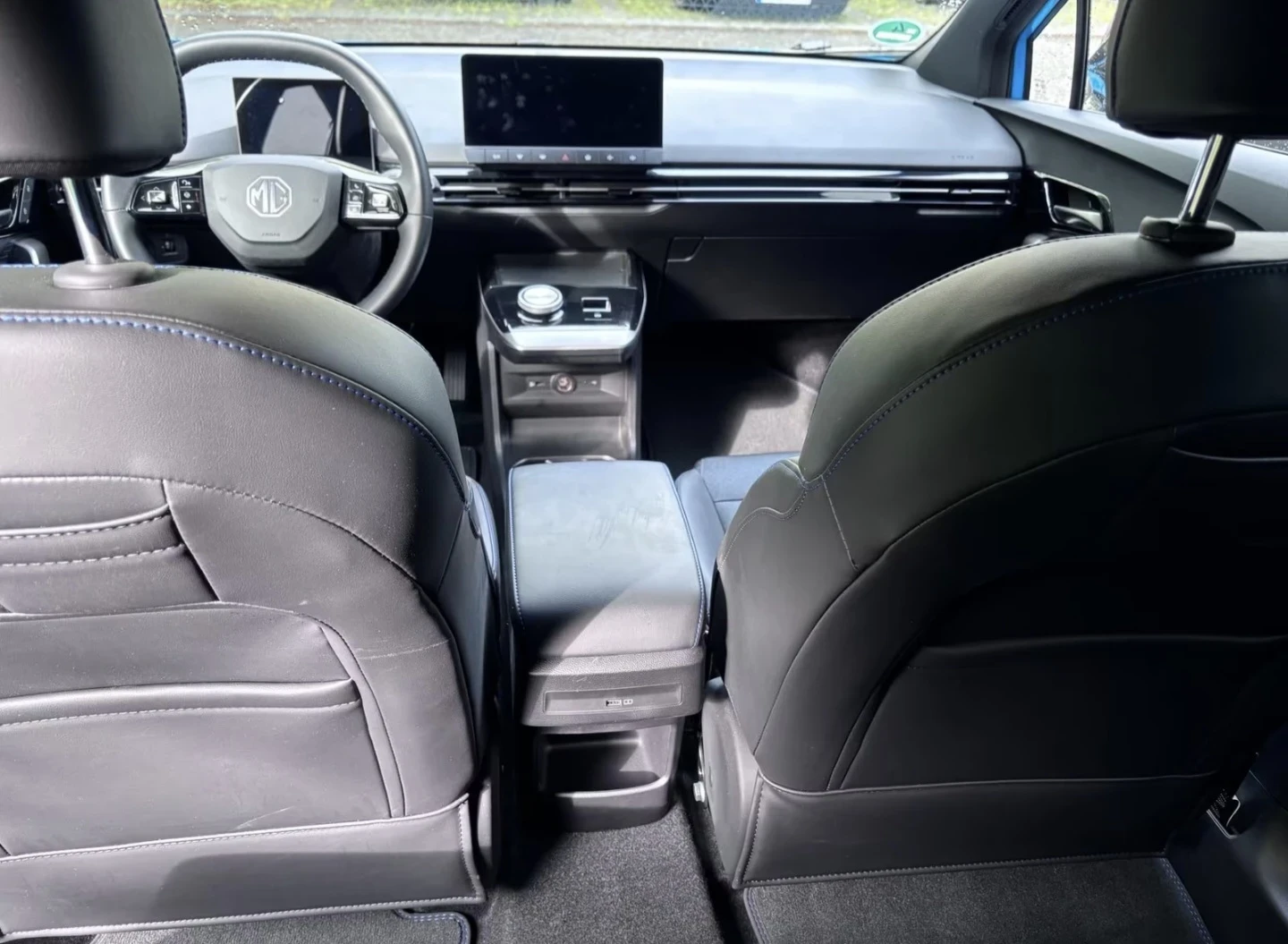 Mg MG4 Electric Luxury, снимка 8 - Автомобили и джипове - 54656898