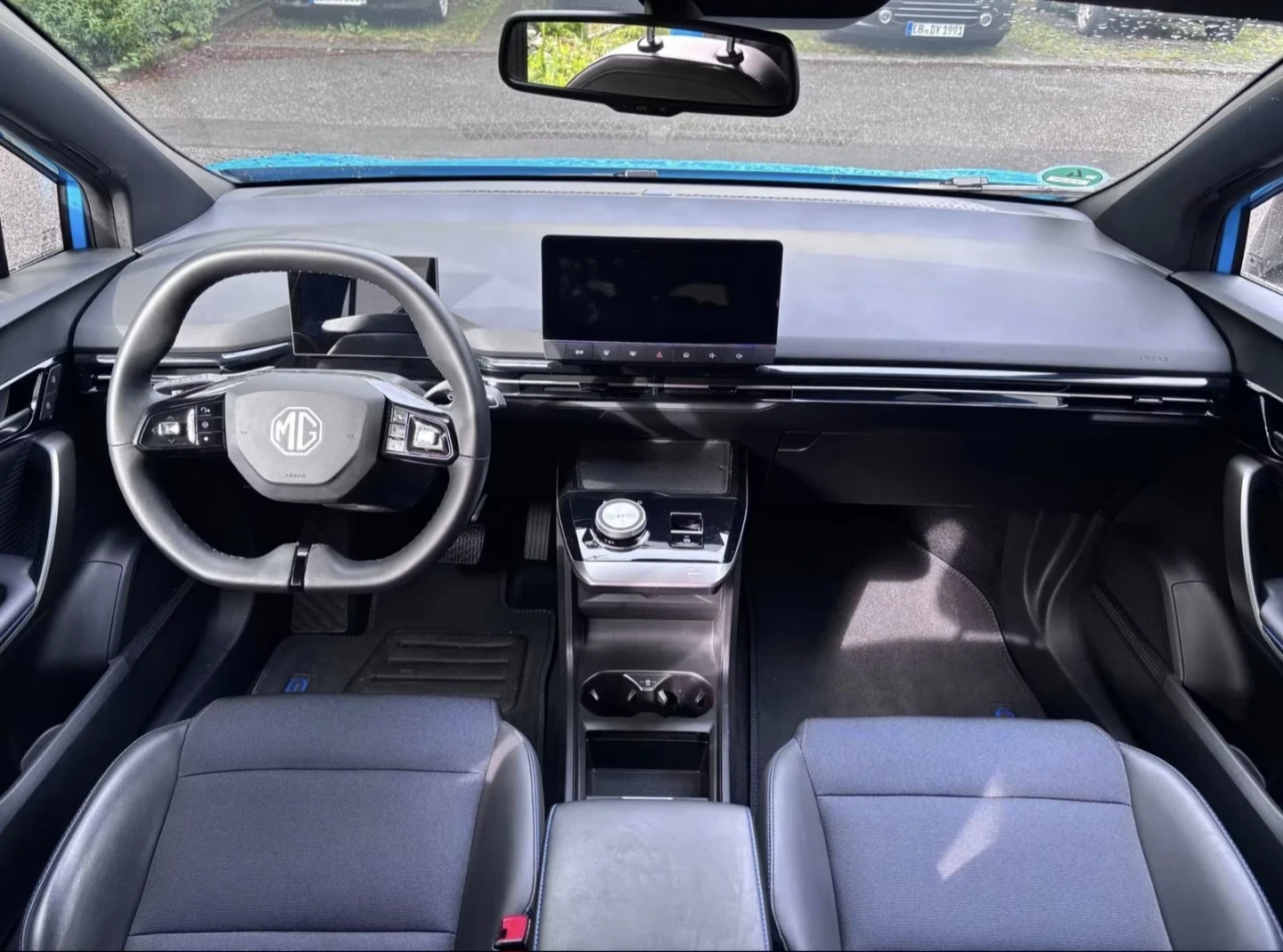Mg MG4 Electric Luxury, снимка 6 - Автомобили и джипове - 54656898