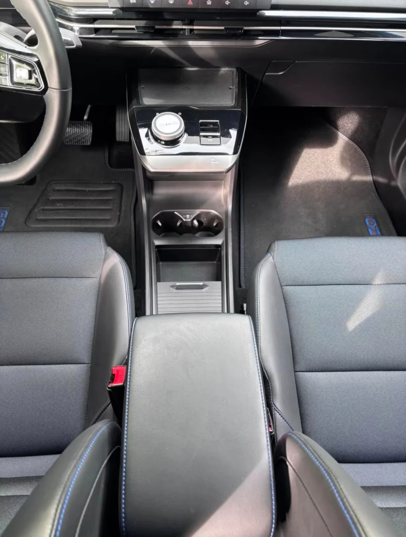 Mg MG4 Electric Luxury, снимка 7 - Автомобили и джипове - 54656898