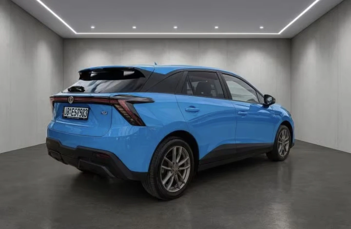Mg MG4 Electric Luxury, снимка 2 - Автомобили и джипове - 54656898