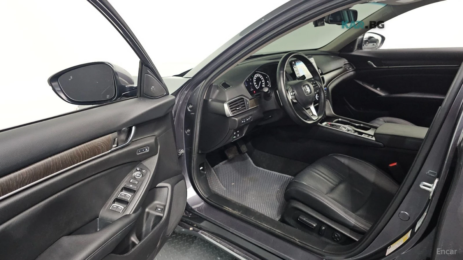 Honda Accord HYBRID / TOURING / ОБДУХ / ПОДГРЕВИ / DISTRONIC , снимка 10 - Автомобили и джипове - 54681688