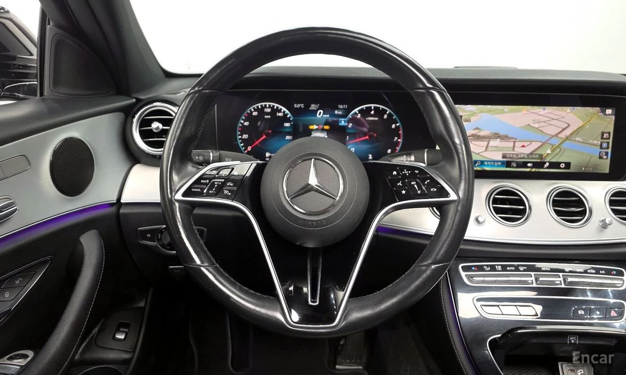 Mercedes-Benz E 250 Avantgarde* DISTRONIC* DIGITAL* AMBIENT* ПОДГРЕВ* , снимка 9 - Автомобили и джипове - 54713123