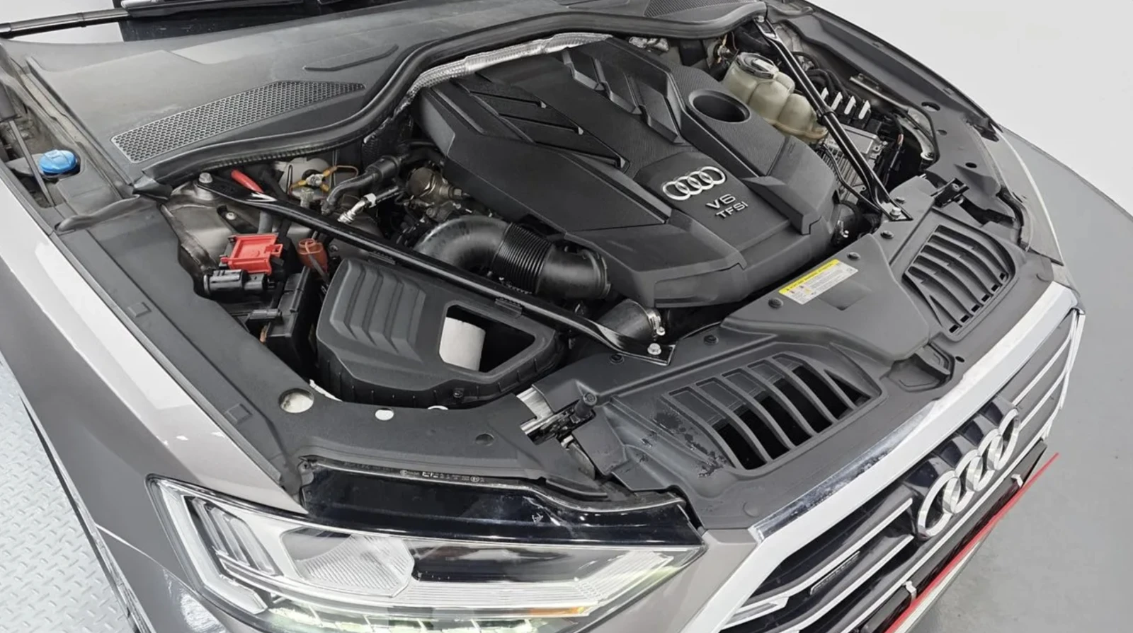 Audi A8 3.0 TDI QUATTRO / B&0 / ТЕЛЕВИЗОРИ / МАСАЖ / FULL!, снимка 5 - Автомобили и джипове - 54912909