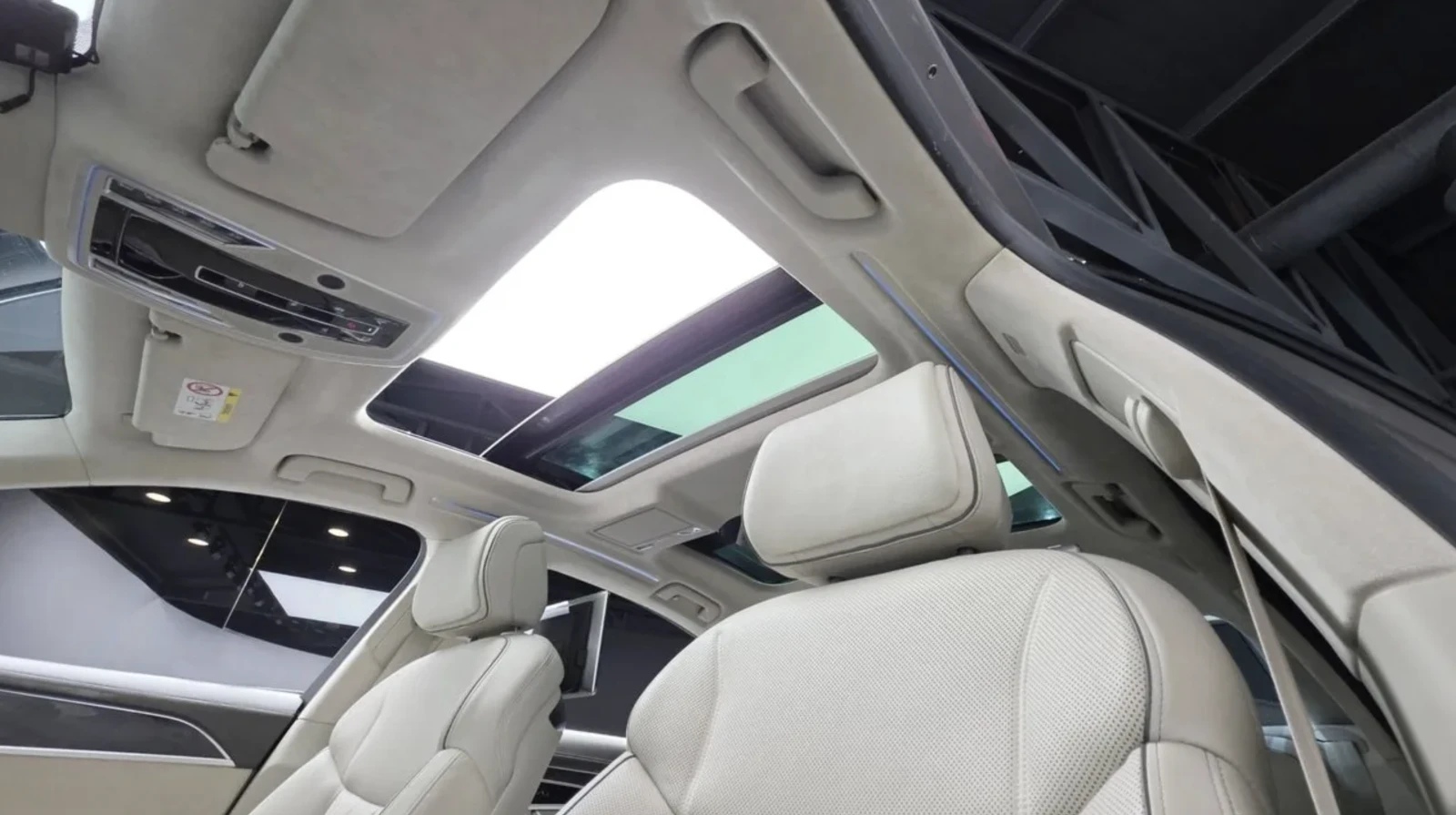 Audi A8 3.0 TDI QUATTRO / B&0 / ТЕЛЕВИЗОРИ / МАСАЖ / FULL!, снимка 9 - Автомобили и джипове - 54912909