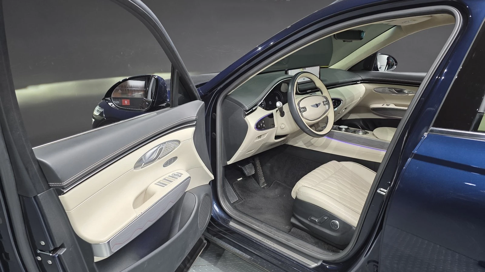 Genesis GV70 НАЛИЧНА КРАЙНА ЦЕНА, снимка 10 - Автомобили и джипове - 55238025
