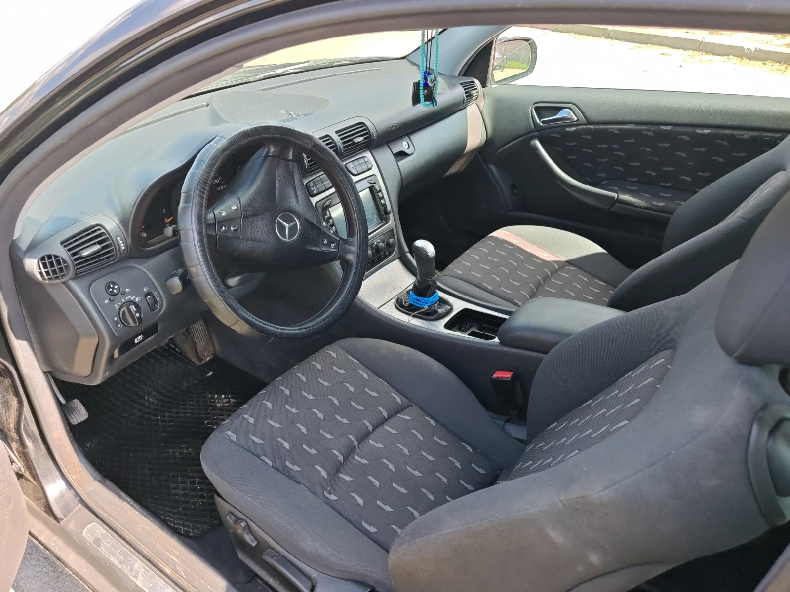 Mercedes-Benz C 200 Компресор, снимка 3 - Автомобили и джипове - 55422499