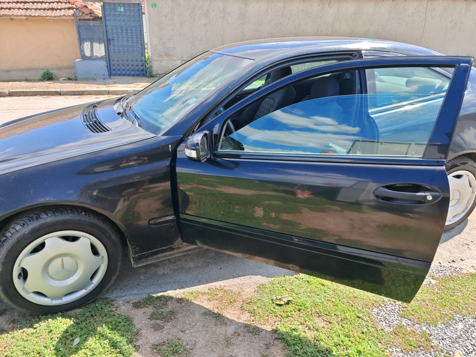 Mercedes-Benz C 200 Компресор, снимка 2 - Автомобили и джипове - 55422499