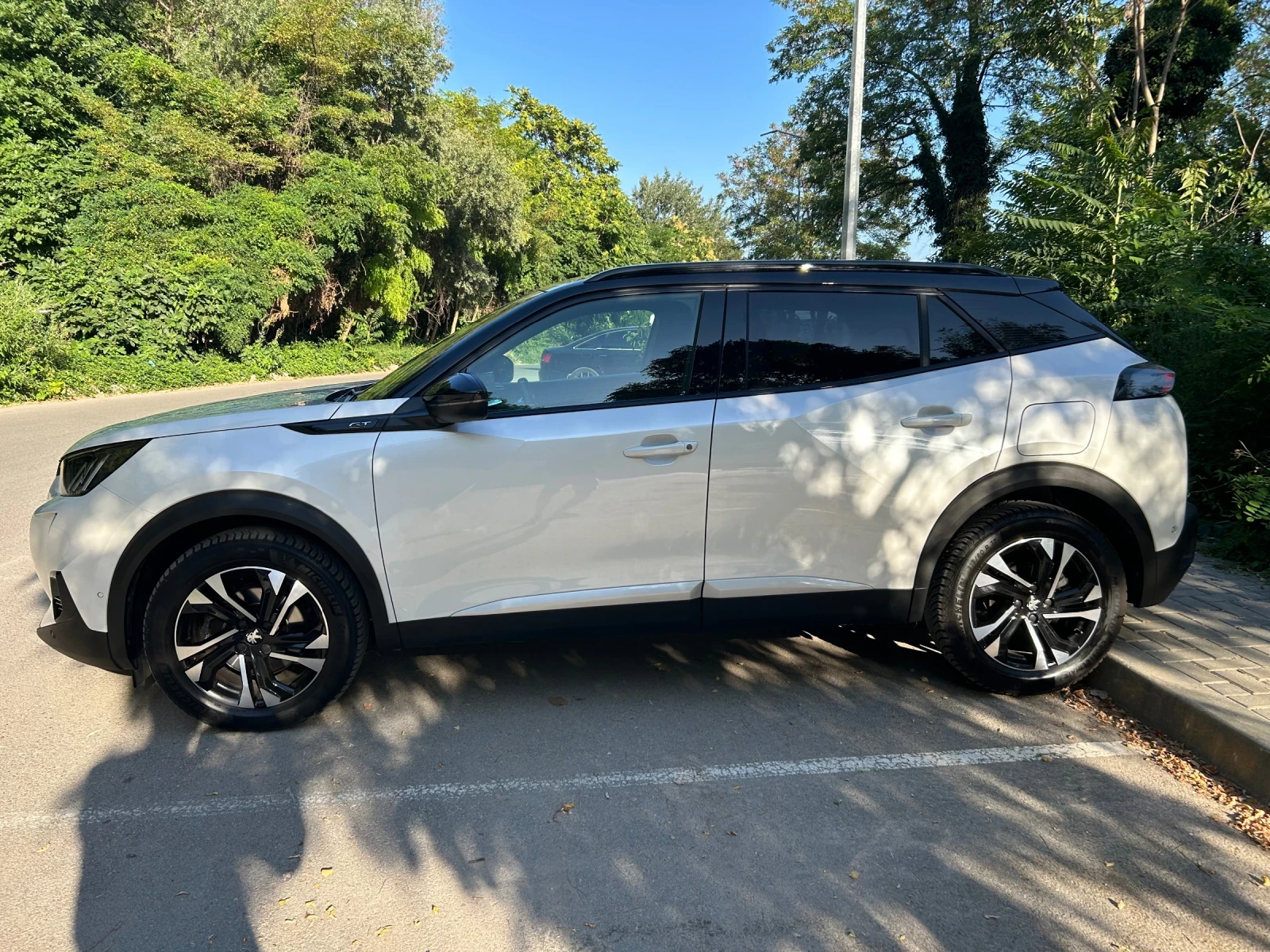 Peugeot 2008 SUV, снимка 3 - Автомобили и джипове - 55646103