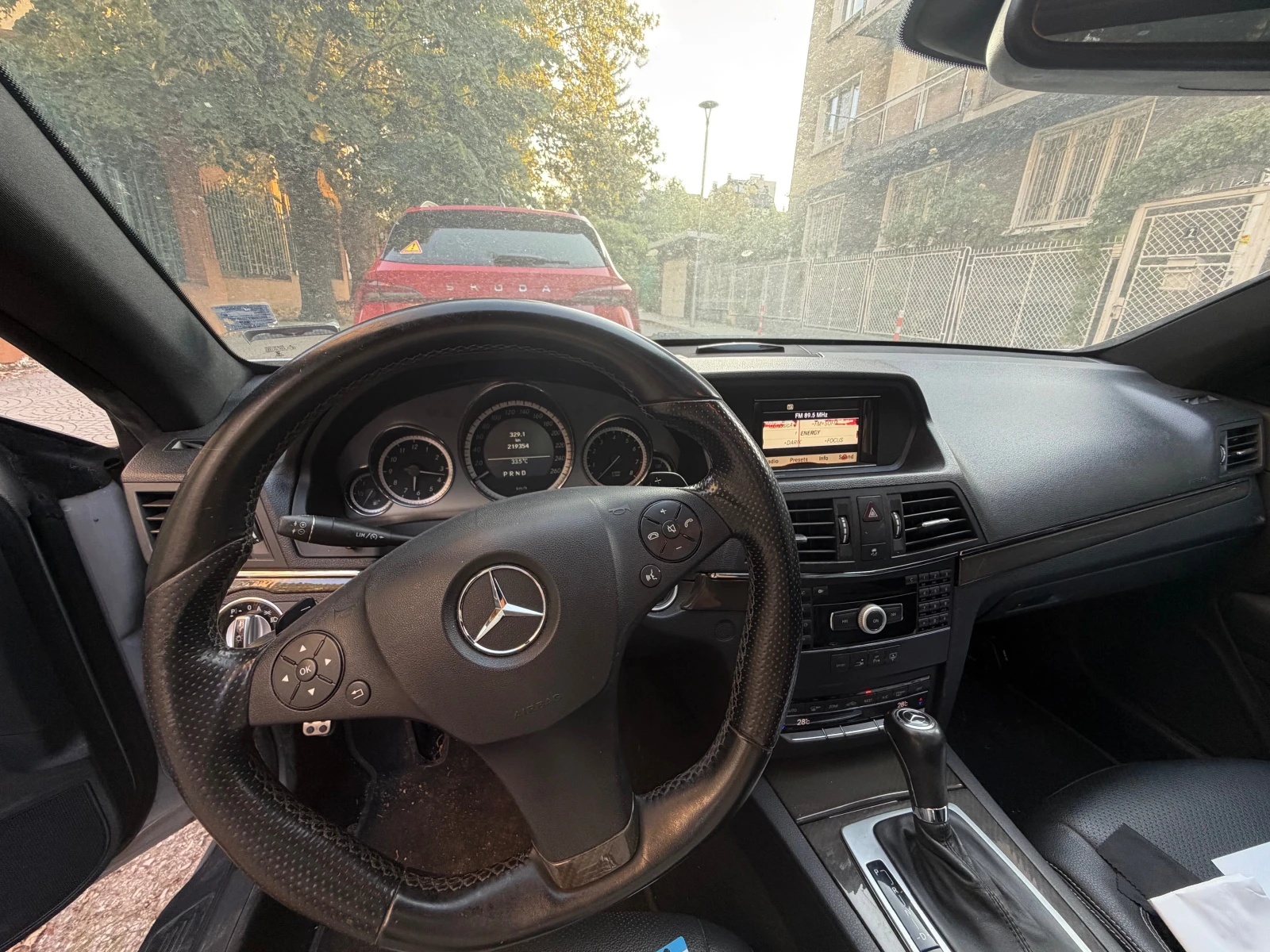 Mercedes-Benz E 350 CGI, снимка 9 - Автомобили и джипове - 55771883