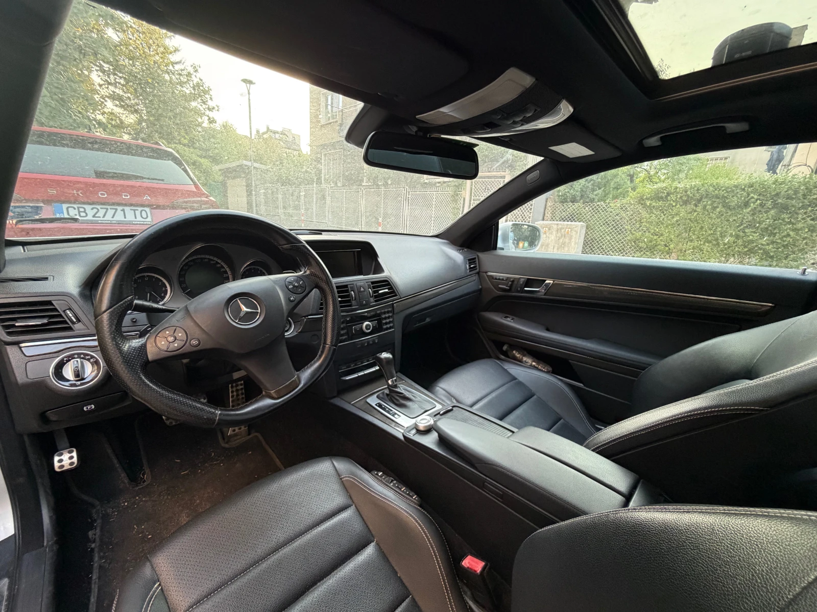 Mercedes-Benz E 350 CGI, снимка 7 - Автомобили и джипове - 55771883