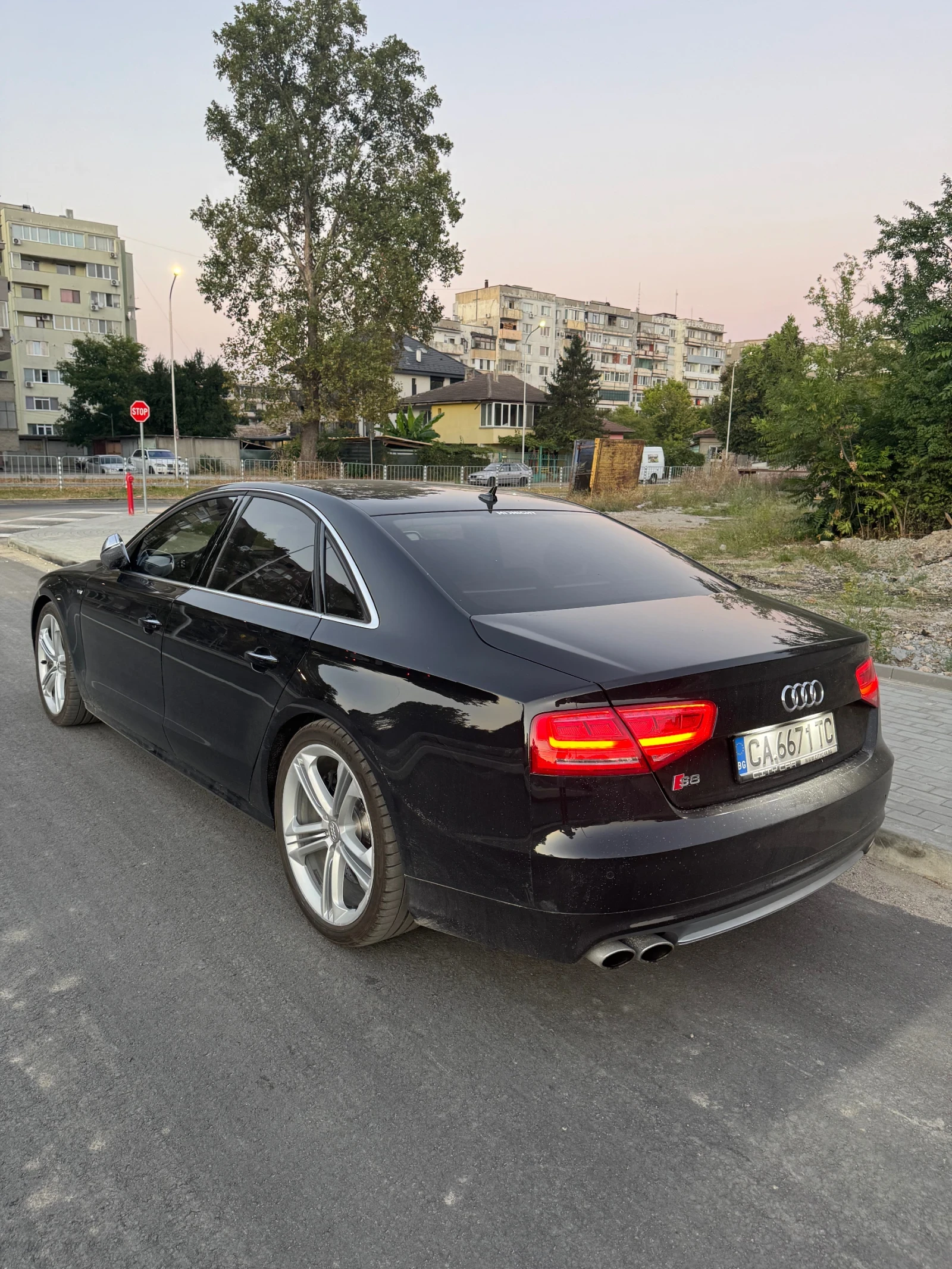 Audi S8 4.0, снимка 3 - Автомобили и джипове - 55786973