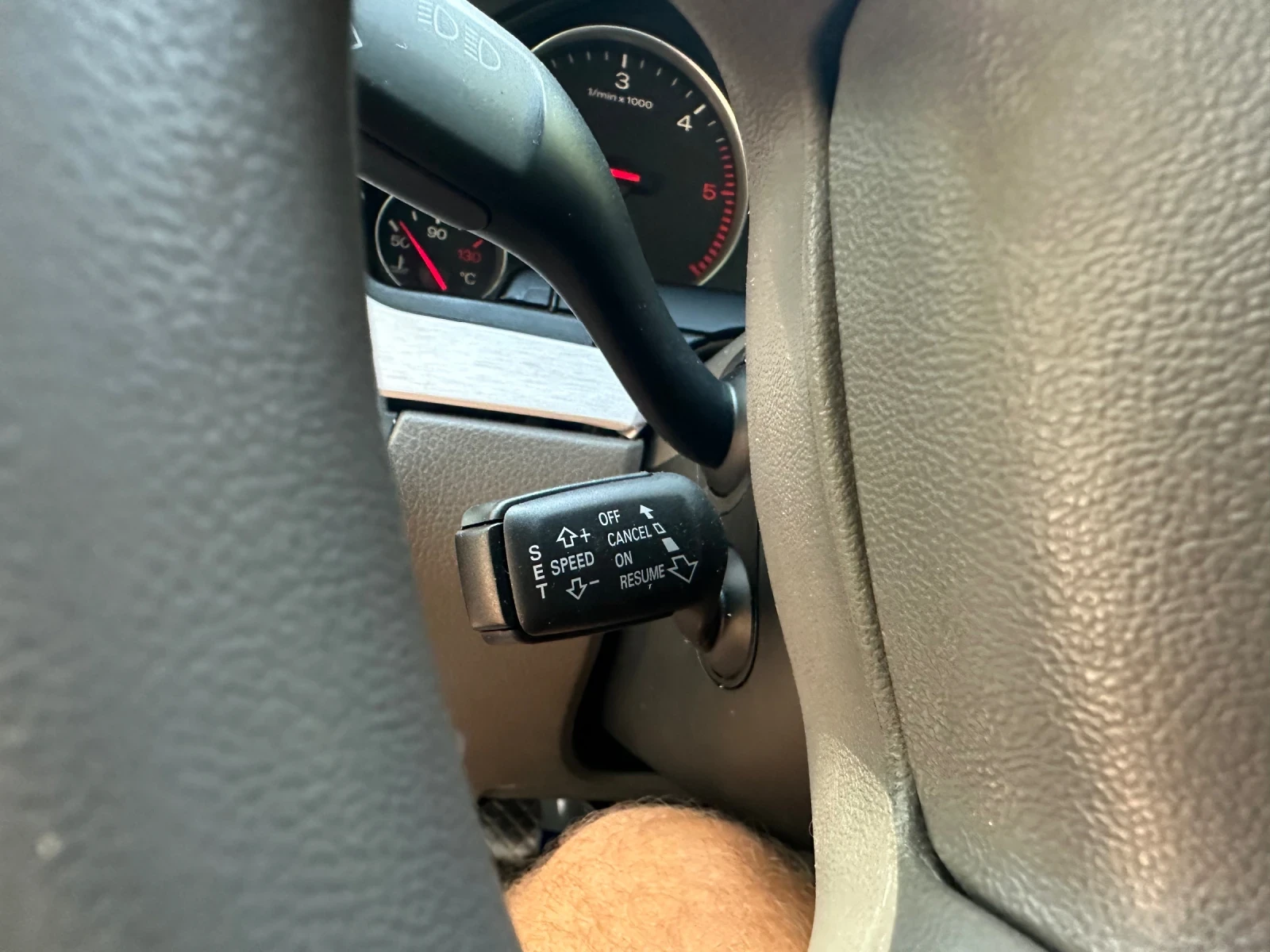 Audi A4 1.9 131 кс , снимка 10 - Автомобили и джипове - 56064252