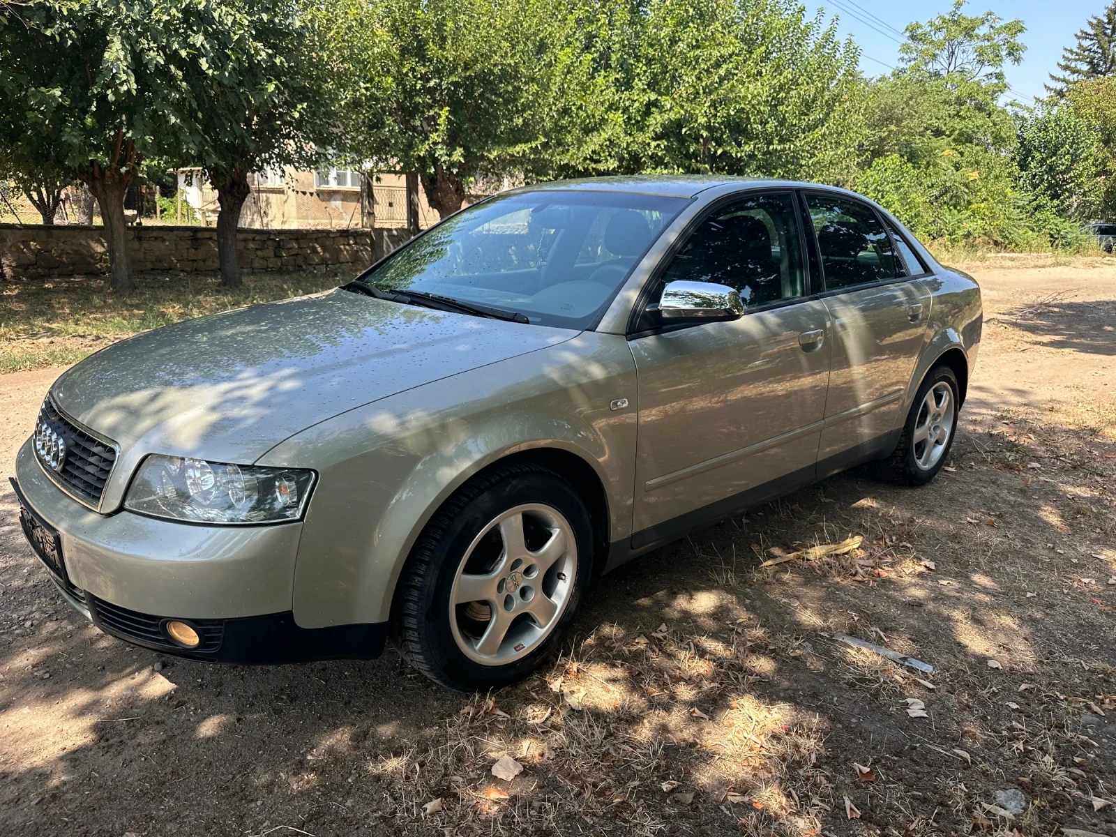 Audi A4 1.9 131 кс , снимка 2 - Автомобили и джипове - 56064252
