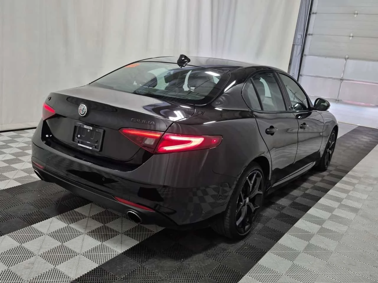 Alfa Romeo Giulia * TI * ���������� ��� ������������ ������*  | Mobile.bg � ����������� 3