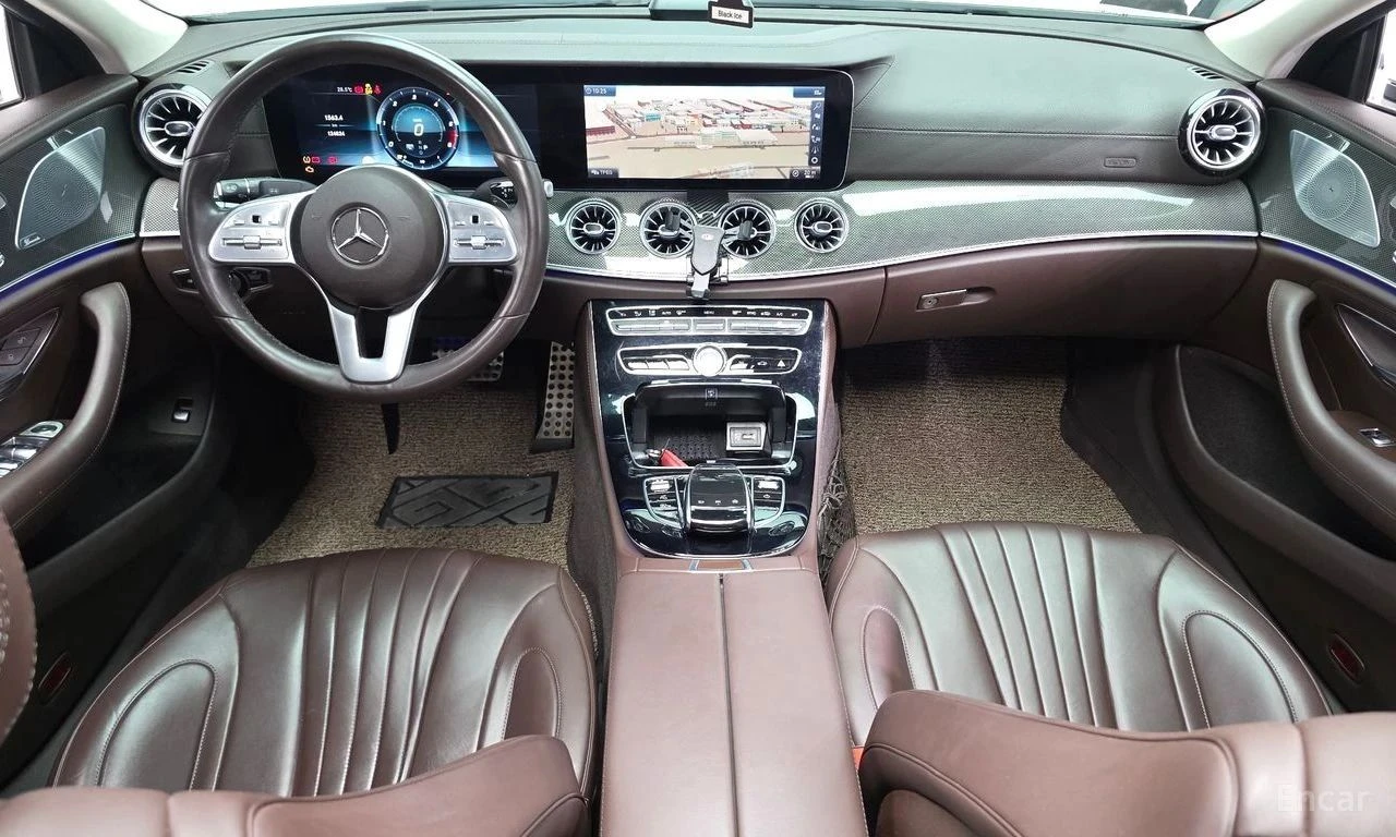 Mercedes-Benz CLS 300, снимка 7 - Автомобили и джипове - 56727145