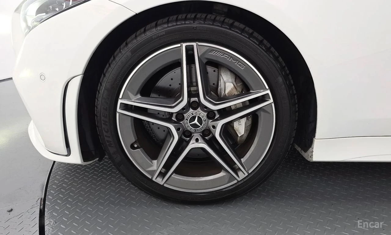 Mercedes-Benz CLS 300, снимка 5 - Автомобили и джипове - 56727145