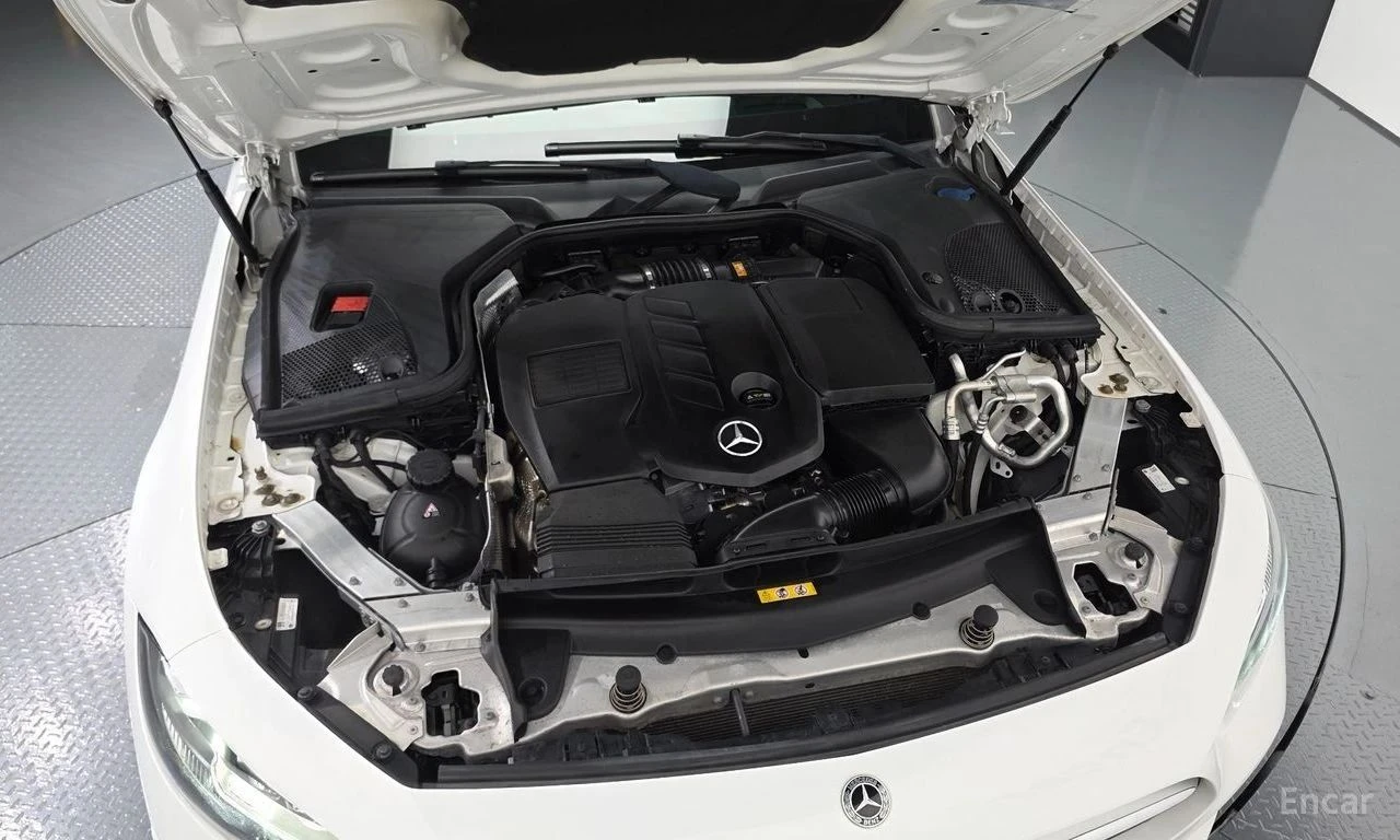 Mercedes-Benz CLS 300, снимка 17 - Автомобили и джипове - 56727145