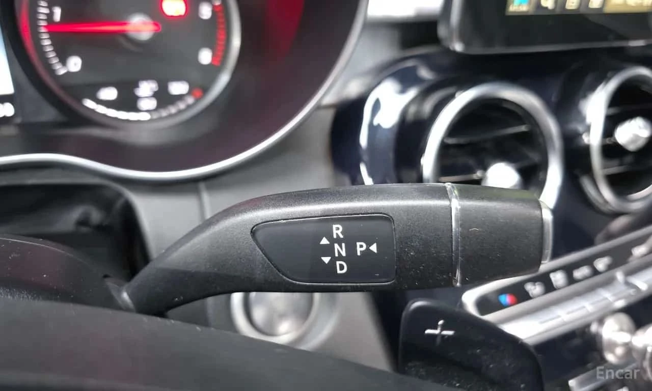 Mercedes-Benz C 220 * C220 d Avantgarde * , снимка 9 - Автомобили и джипове - 56735499